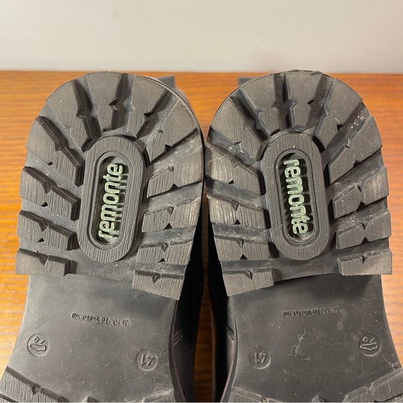 Remonte Black Leather Lined Winter Boot - Picture 5 of 10